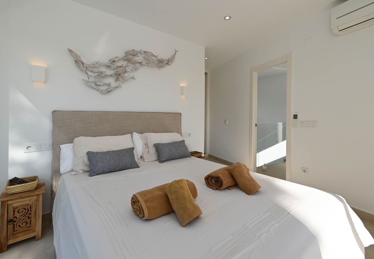 Villa in Moraira - Villa Cap Blanc Moraira