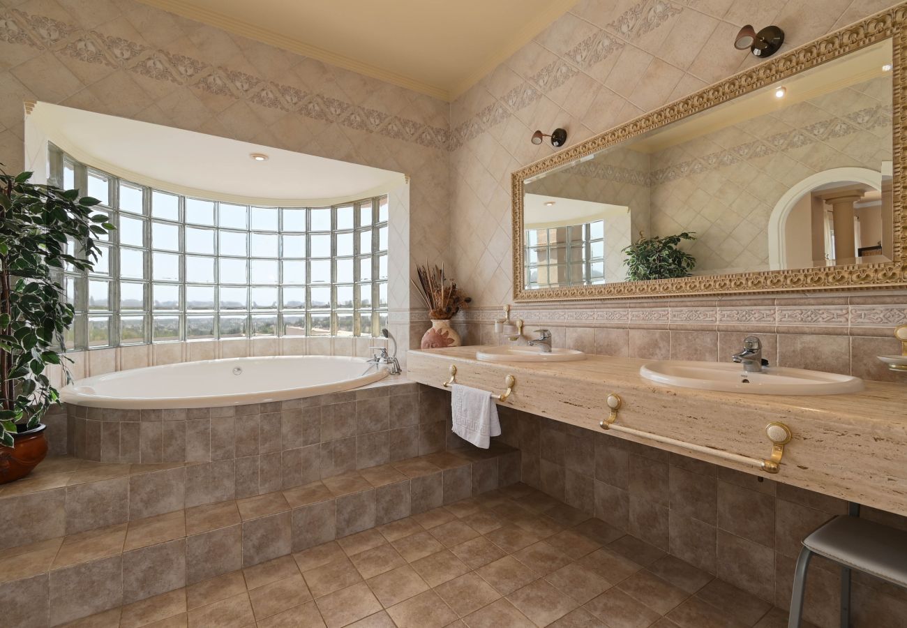Villa in Moraira - Luxury Villa Leona Moraira
