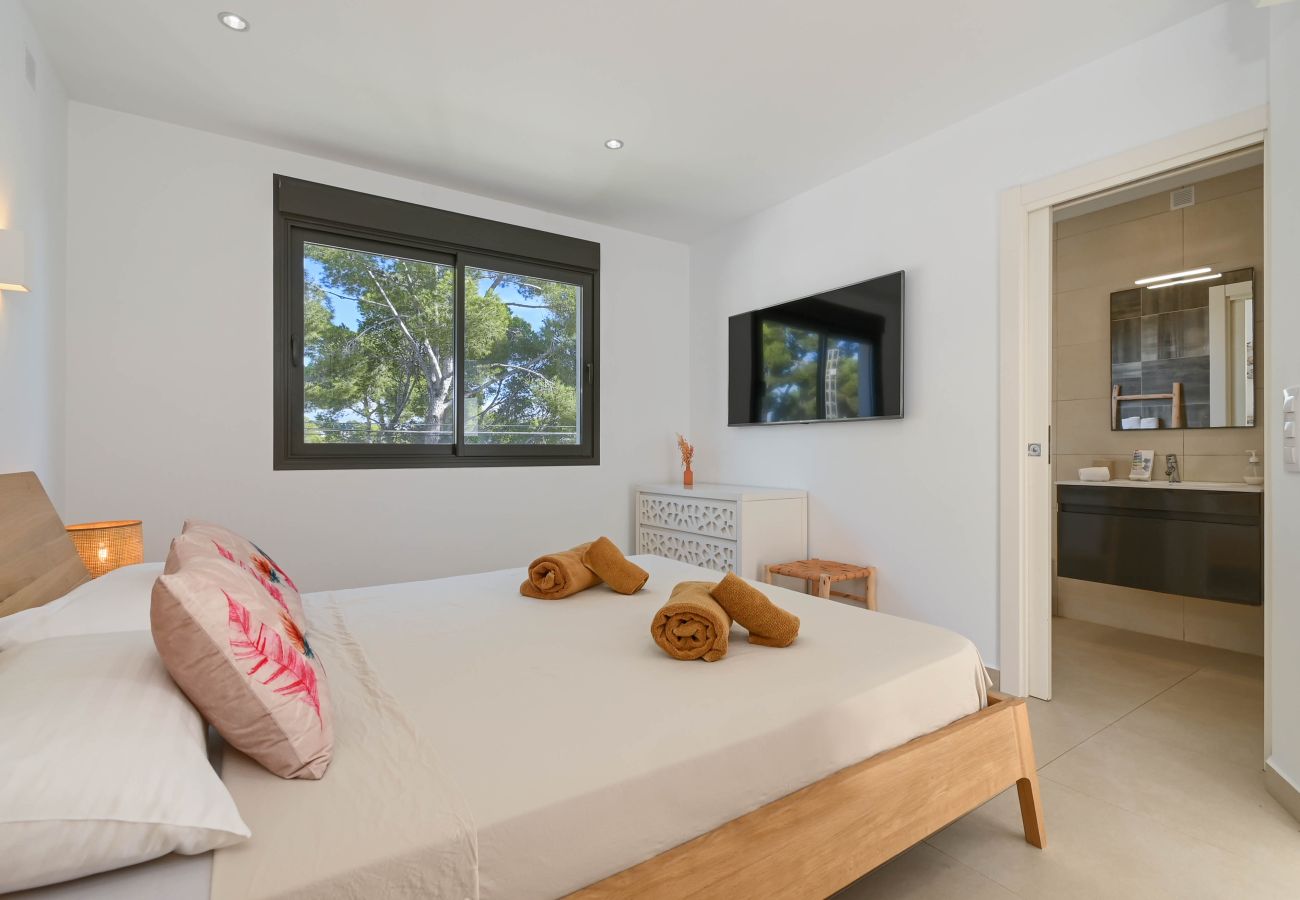 Вилла на Moraira - Villa Cap Blanc Moraira