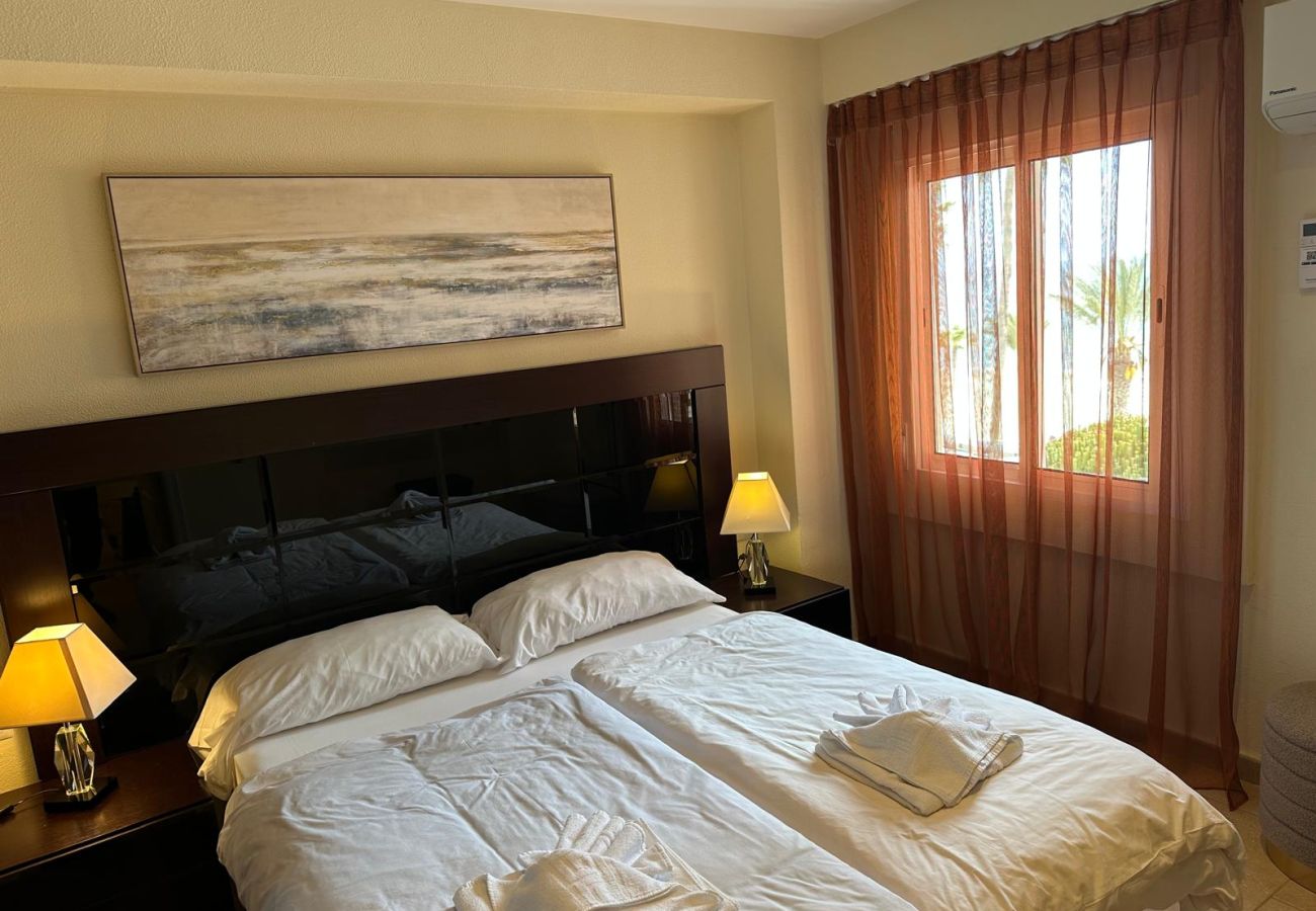 Апартаменты на Кальпе / Calpe - Apartment Oceanfront Calpe